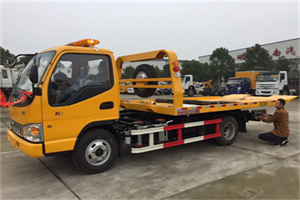 澜沧哪里有拖车服务