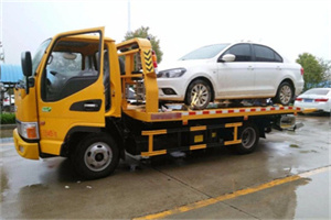 澜沧附近拖车救援24小时服务热线