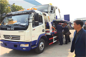 澜沧汽车道路救援拖车价格